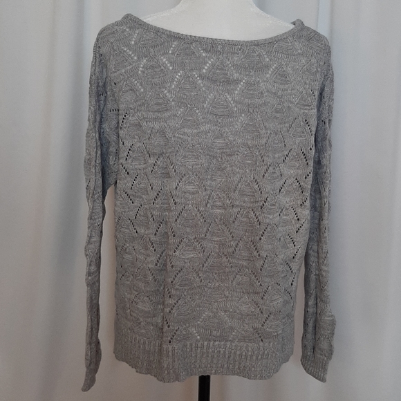 Garage sweater - Picture 3 of 5